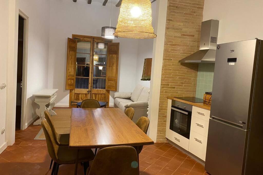 Casa Moner Loft Edifici Historic Centre Medieval De Castello Castello  D'Empuries Dış mekan fotoğraf